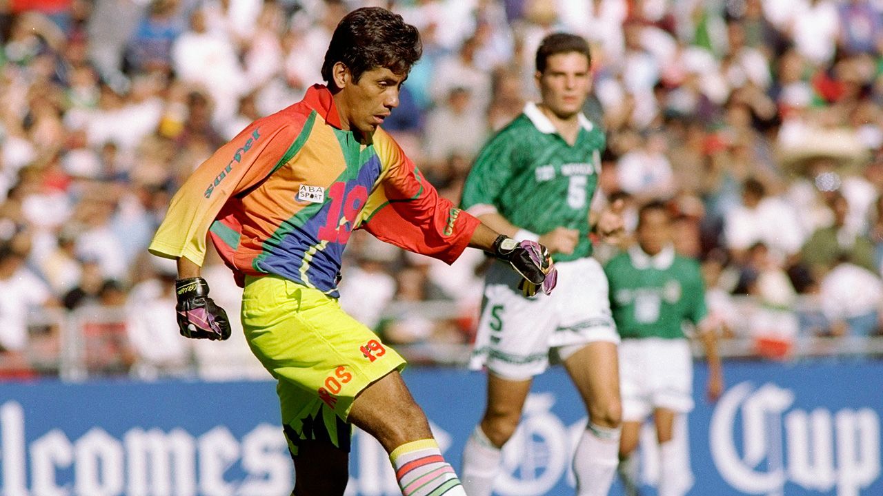 Cumplea�os 48 de Jorge Campos