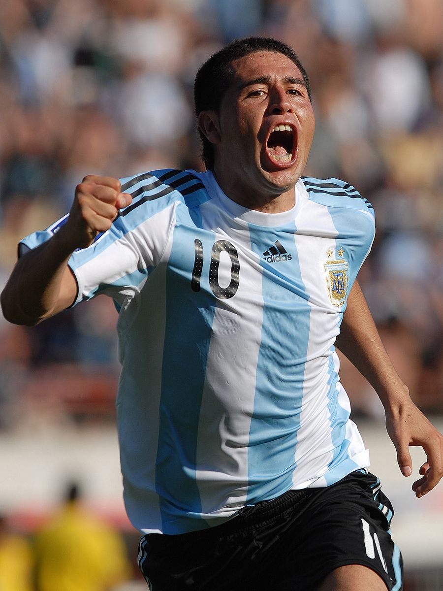 Juan Rom�n Riquelme