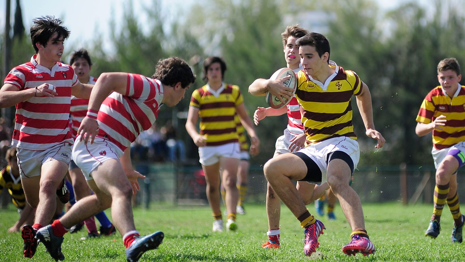 CHICOS CON INQUIETUDES