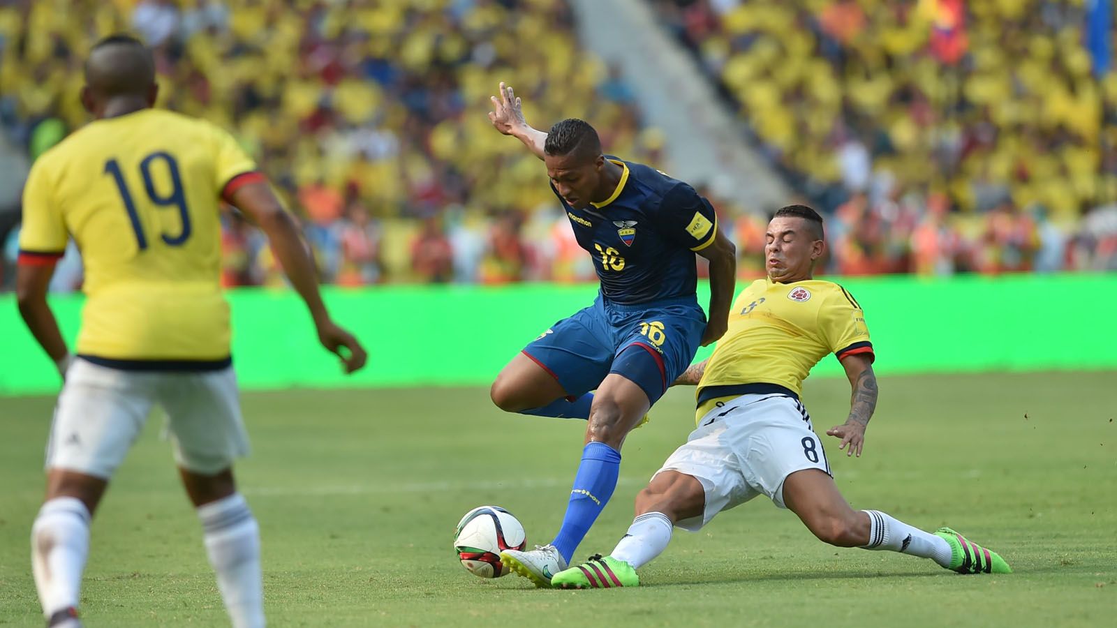 COLOMBIA v ECUADOR