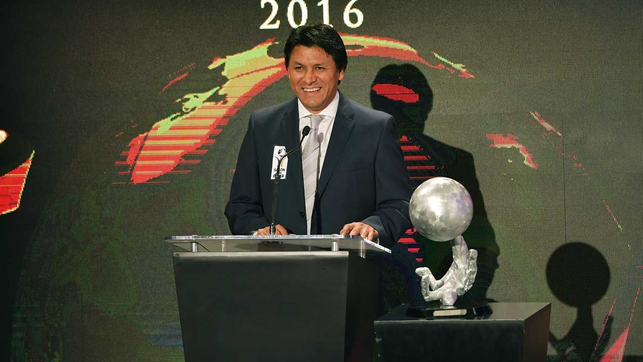 Claudio Suárez: No sé si lo merezco, pero estoy feliz