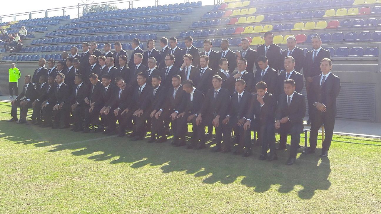 Pablo Aguilar luce en foto oficial del América