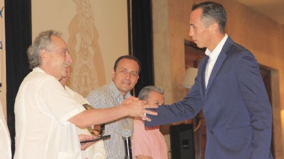 Luis Enrique Santander, elegido mejor árbitro del Clausura 2017