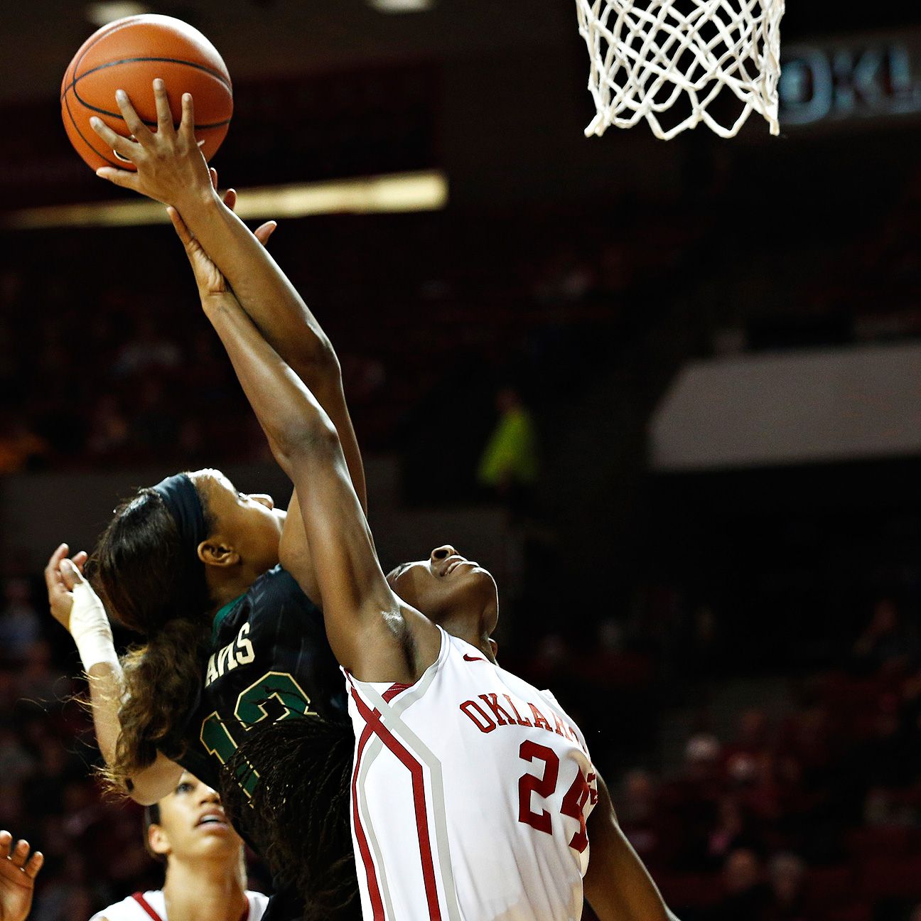 Women's college basketball - Baylor Lady Bears grind out win over Oklahoma Sooners1296 x 1296