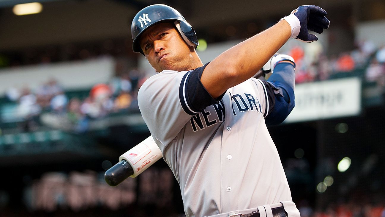 Alex Rodriguez of New York Yankees ties Hank Aaron record with 15