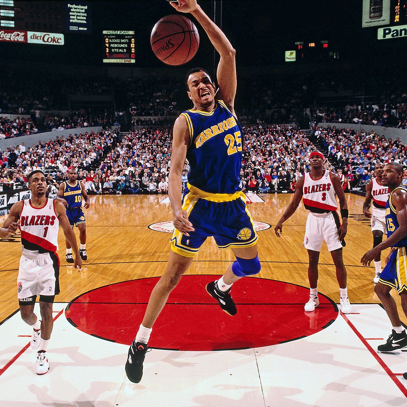 former-all-star-chris-gatling-arrested-in-online-credit-card-scam