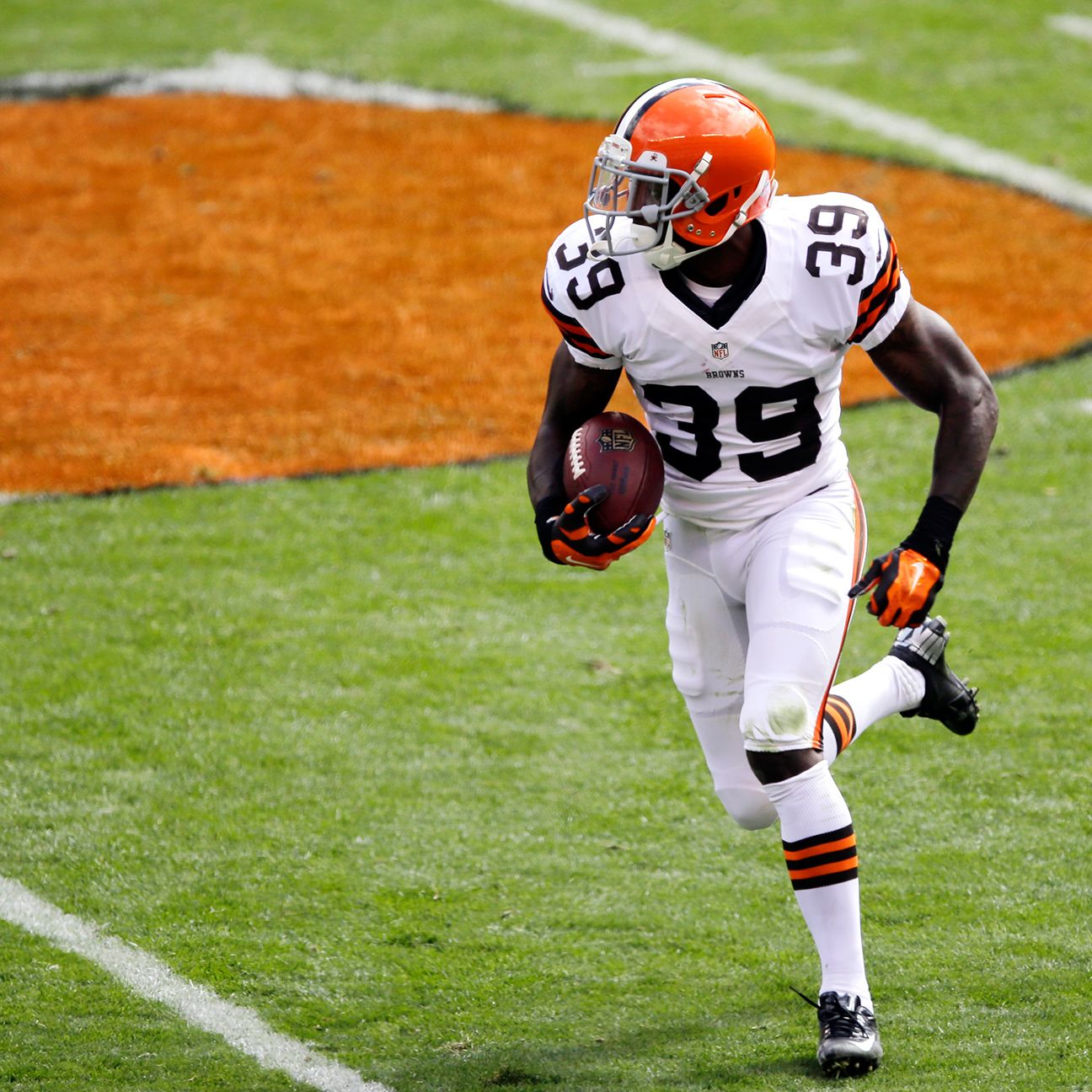 Browns DBs short-handed again against Broncos