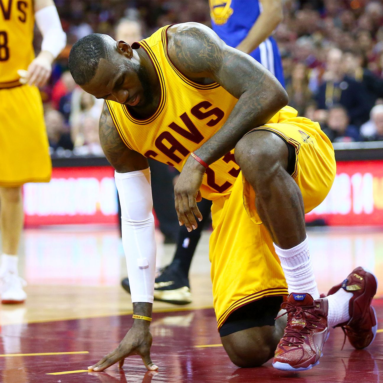 2015 NBA Playoffs: LeBron James' unfathomable workload1296 x 1296