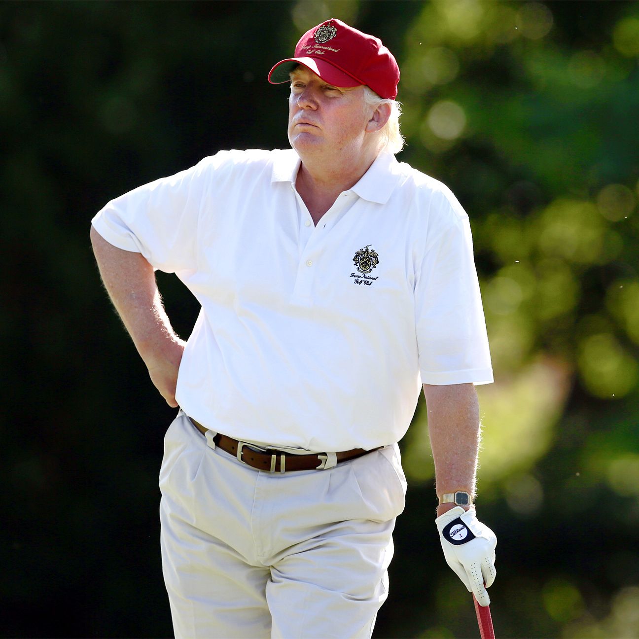 golf_a_dtrump2_cr__1296x1296.jpg