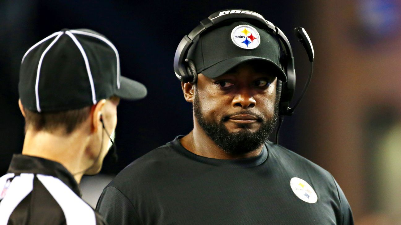 Mike Tomlin hangs in Fenway Park dugout -- without headset issues