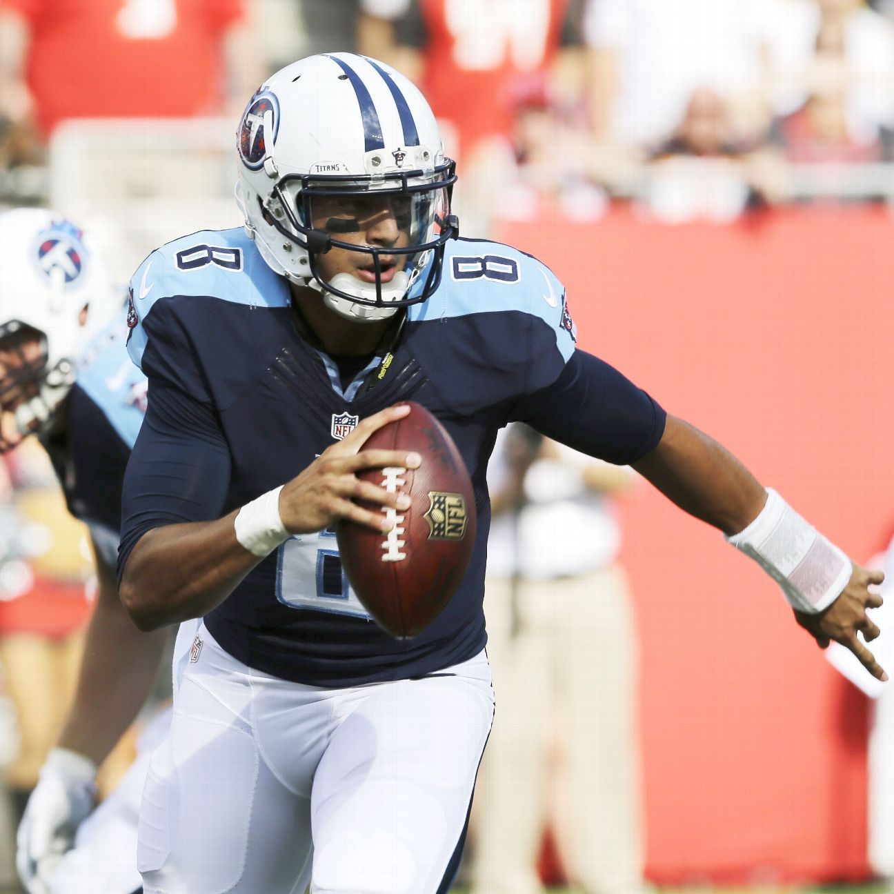 Rookie blues: Mariota's 1st INT goes for pick-six