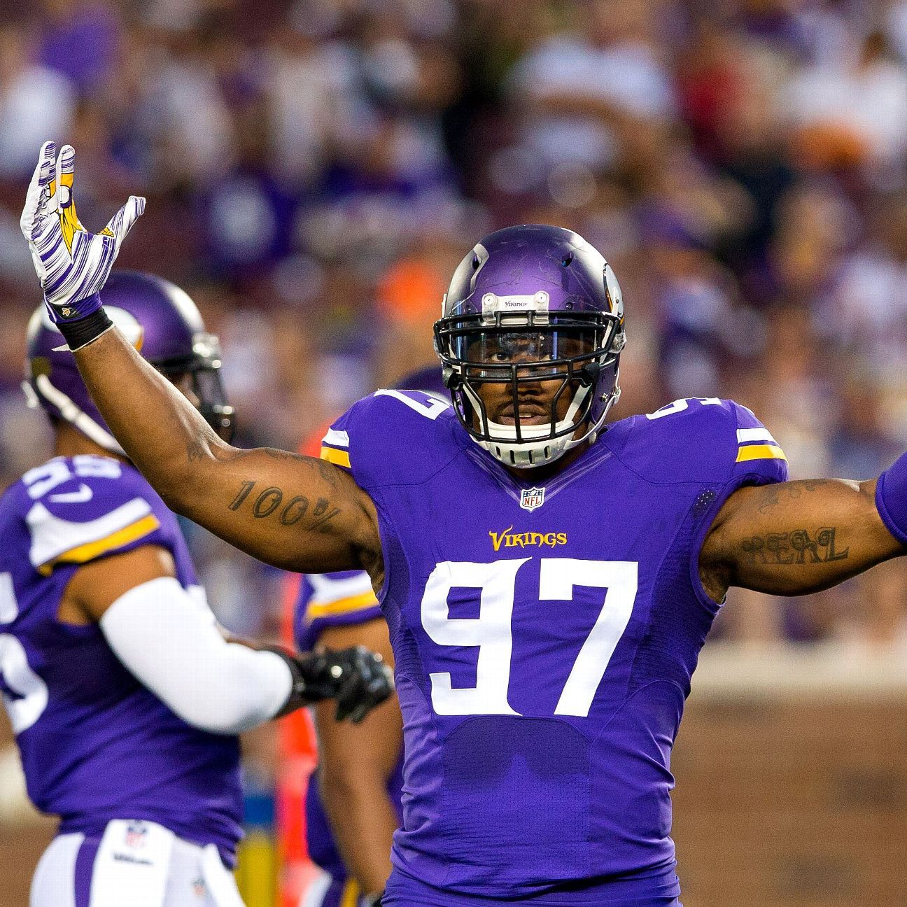 Vikings' Griffen expects to play after heart tests