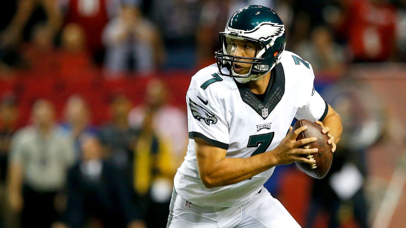 Sam Bradford deal doesn't preclude Eagles from drafting QB