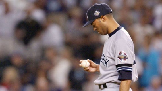 2. Mariano Rivera (2001)