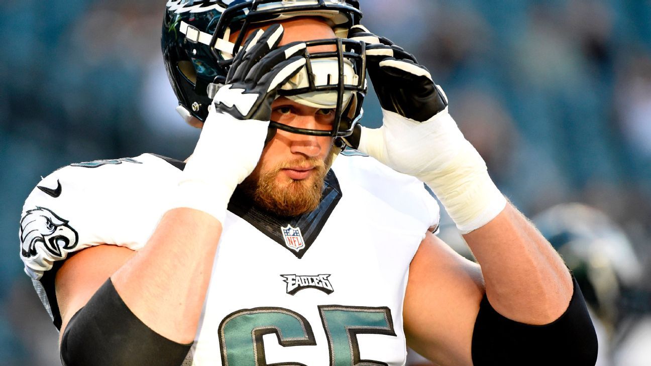 Eagles' Johnson: 'Let the team down' with ban