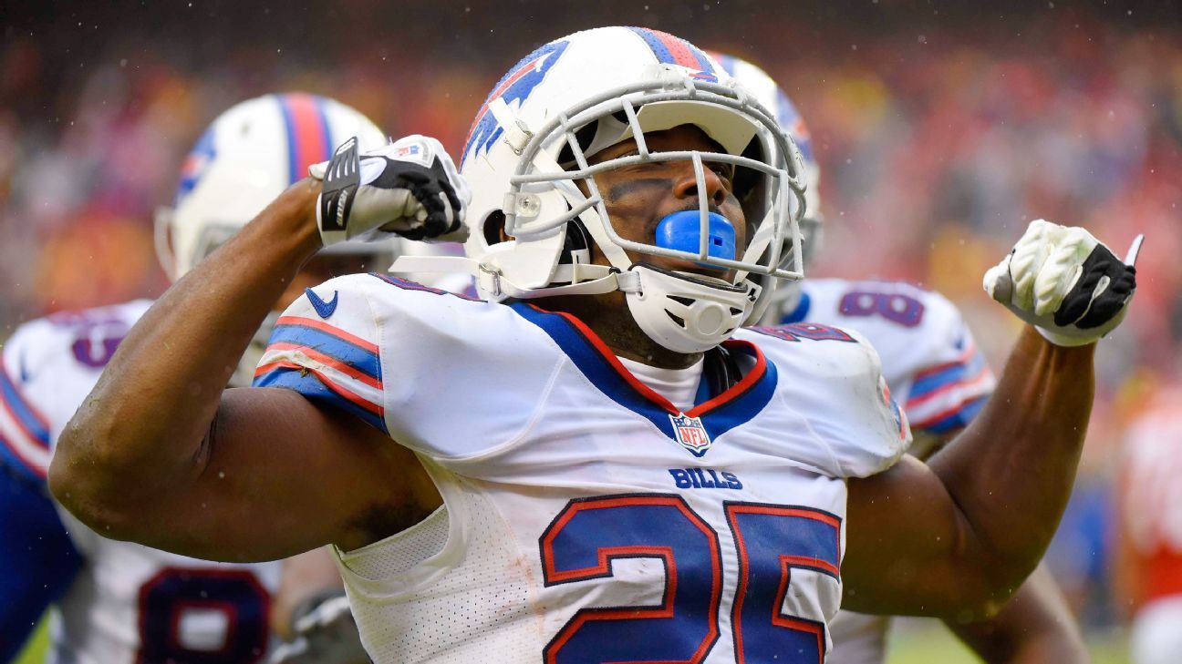 McCoy to Bills: Need your help to beat Eagles