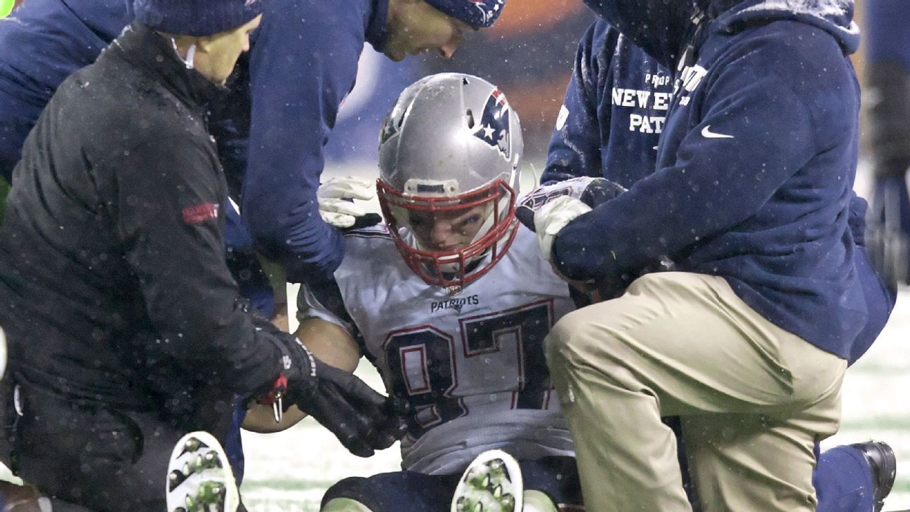 Broncos have succeeded with low hits on Rob Gronkowski