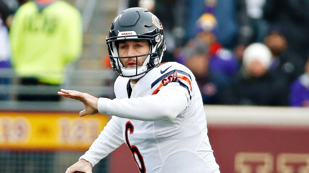 Can Jay Cutler eclipse 4,000 passing yards in 2016?