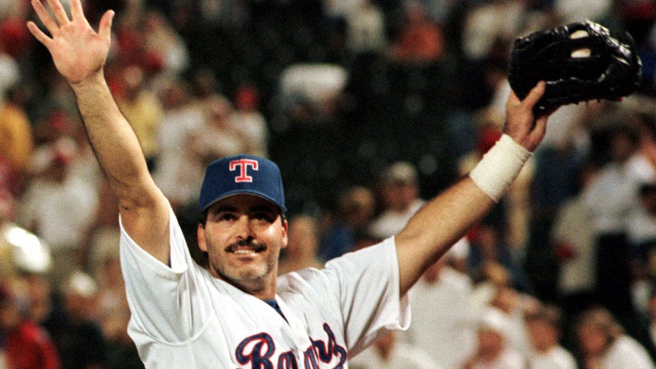Rafael Palmeiro, 53, wants to make it back to MLB