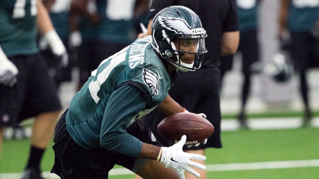 Eagles WR Matthews (knee) out next few weeks