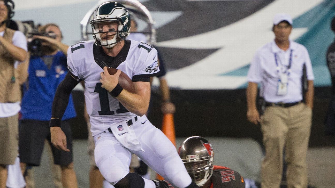 Eagles rookie QB Wentz gets Week 1 starting nod
