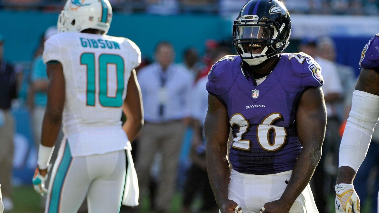 Theft, battery charges dropped vs. Matt Elam