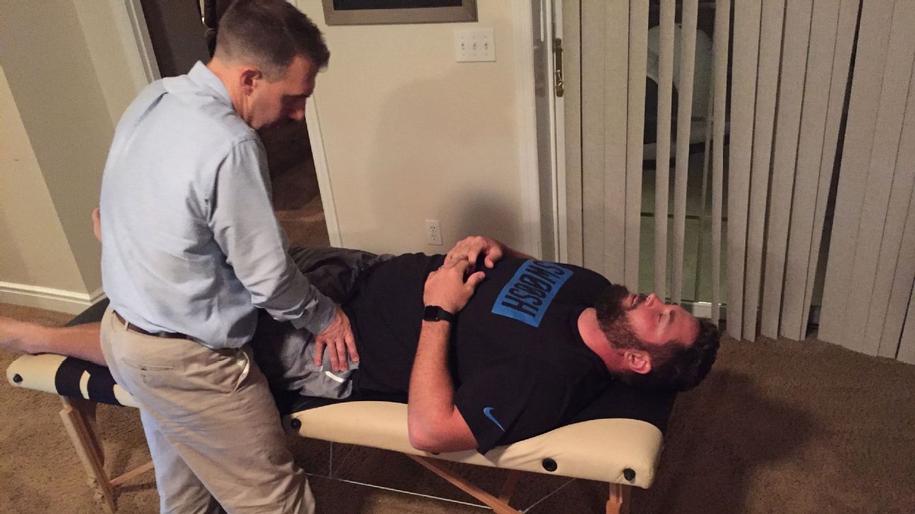 Steelers' O-line house parties include laser therapy, steaks, haircuts