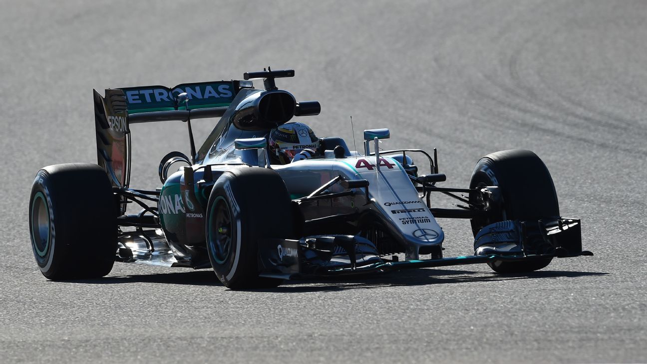 Hamilton beats Rosberg to fastest time in FP1