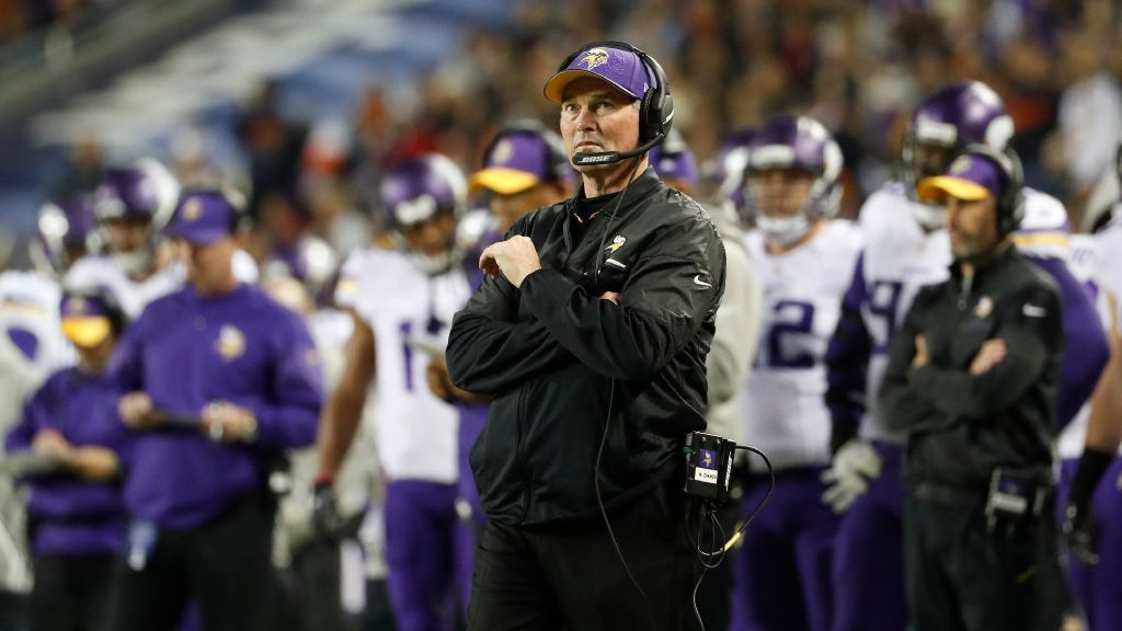 Zimmer back with Vikings after eye surgery