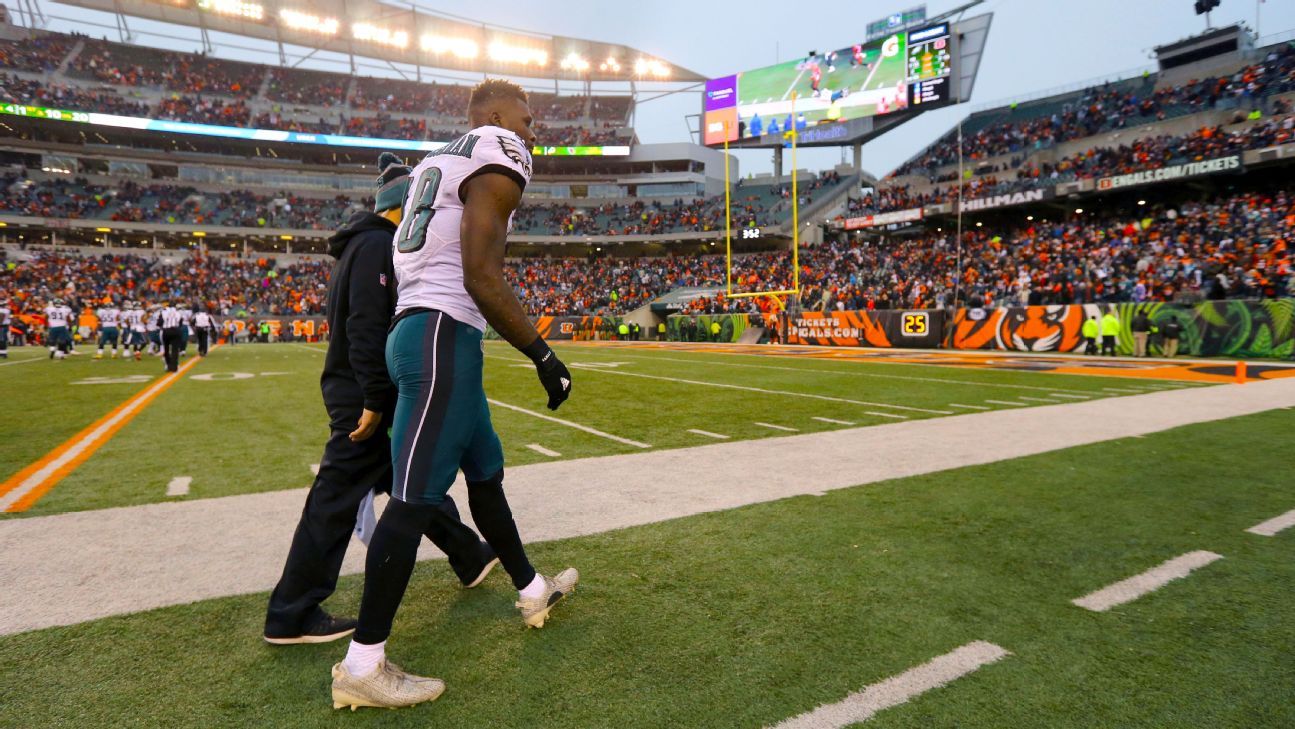 Eagles' Green-Beckham fined for 'Yeezy' cleats