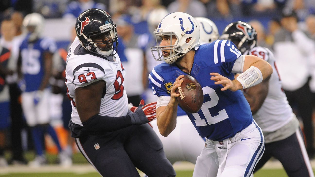 Andrew Luck's shoulder last thing Colts need on list of problems - ESPN (blog)