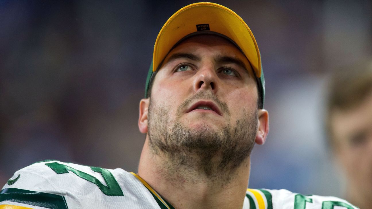 Packers have no clear-cut replacement after losing T.J. Lang to Lions