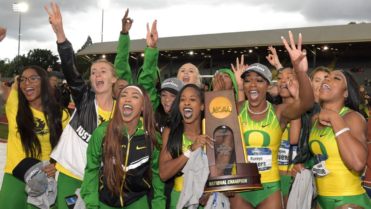 Oregon women win NCAA championship, complete triple crown