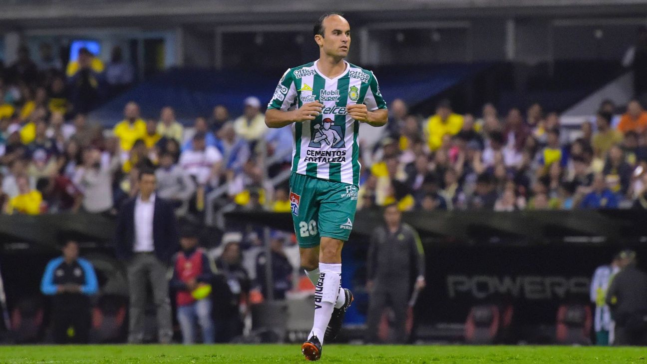 Fuertes abucheos para Landon Donovan en el Estadio Azteca