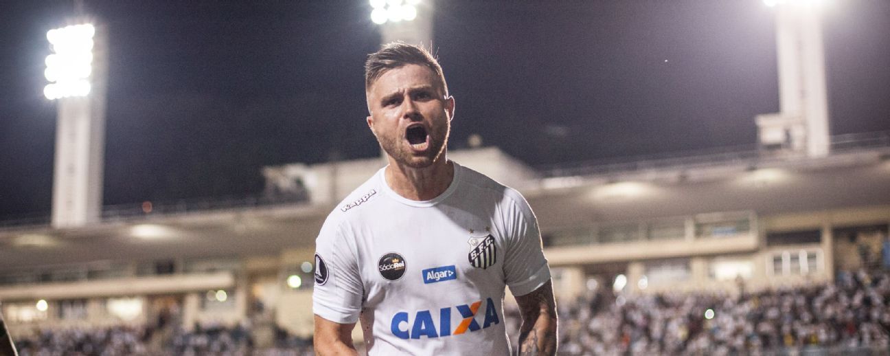 Dicen que Eduardo Sasha, a Cruz Azul; el club lo niega