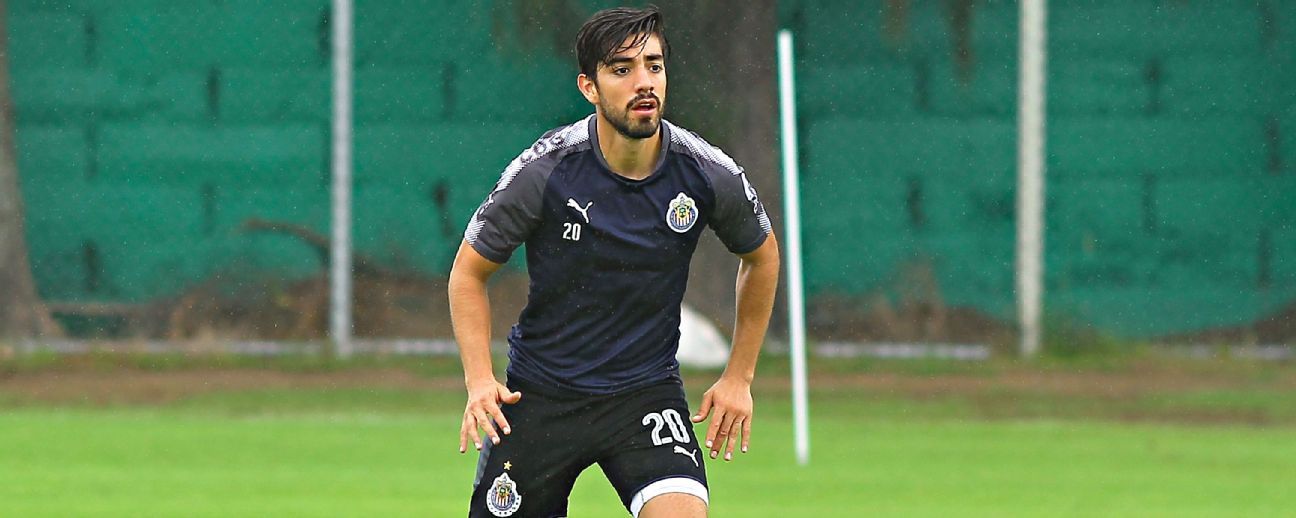 Rodolfo Pizarro entrena con preparador físico de Canelo Álvarez