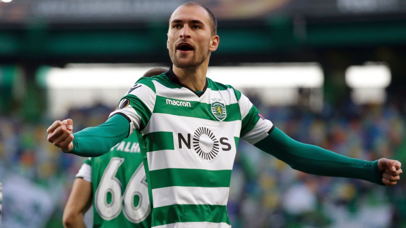 El delantero holandés ex Sporting de Lisboa, Bas Dost, se acercaría al América