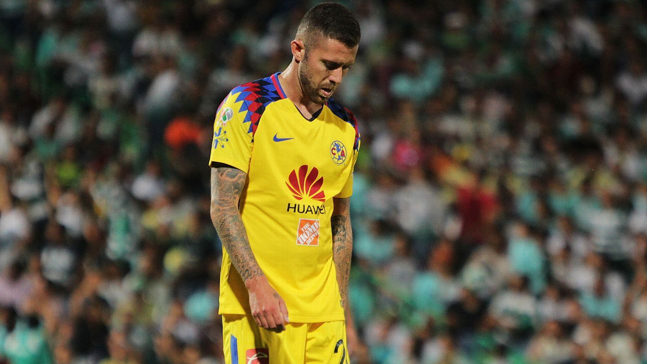 Jérémy Ménez viajó a Francia para ser operado