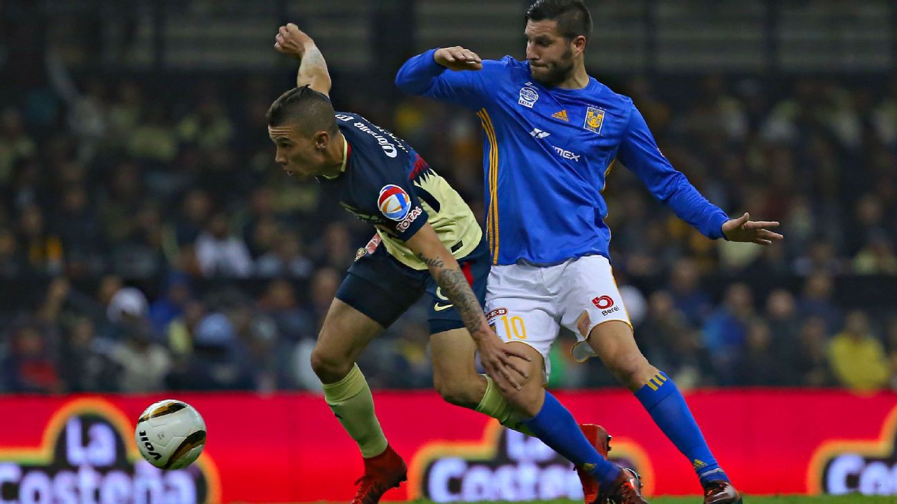 Gignac y Mateus Uribe encabezarían hipotético equipo de estrellas en la Liga Bancomer