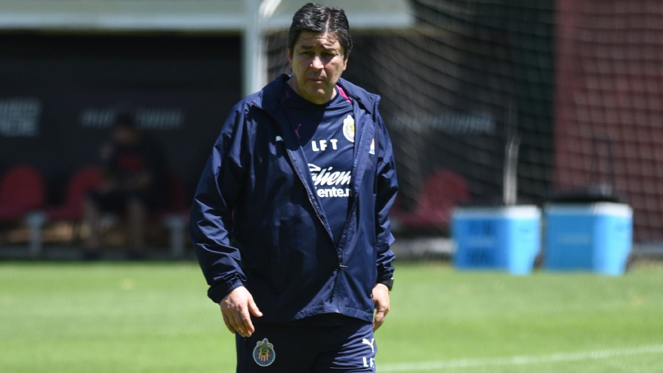 Desde el debut de Tena como entrenador han pasado 16 técnicos en Pumas