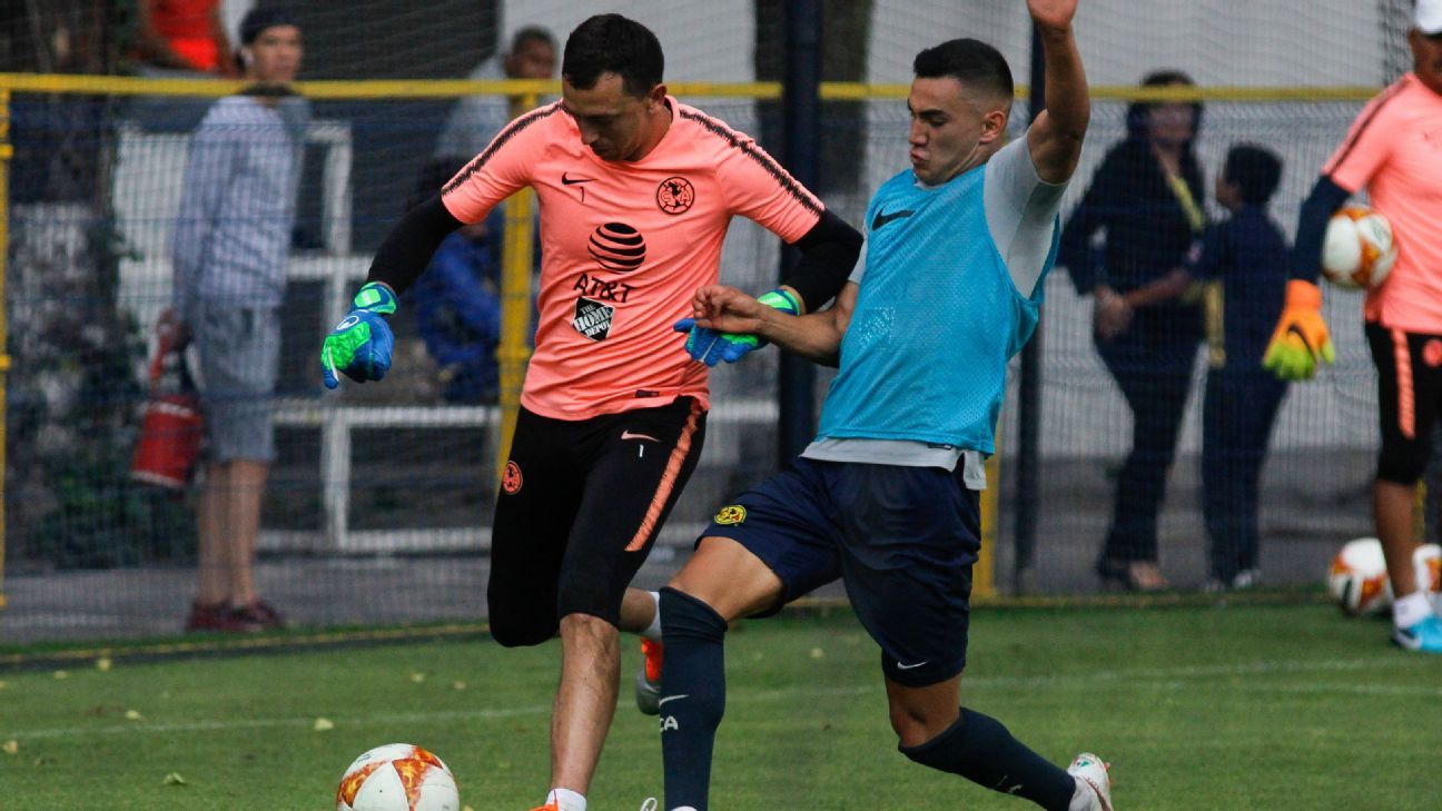 Arturo Sánchez, jugador que pateó Marchesín, está registrado en la Sub-20 de Cruz Azul