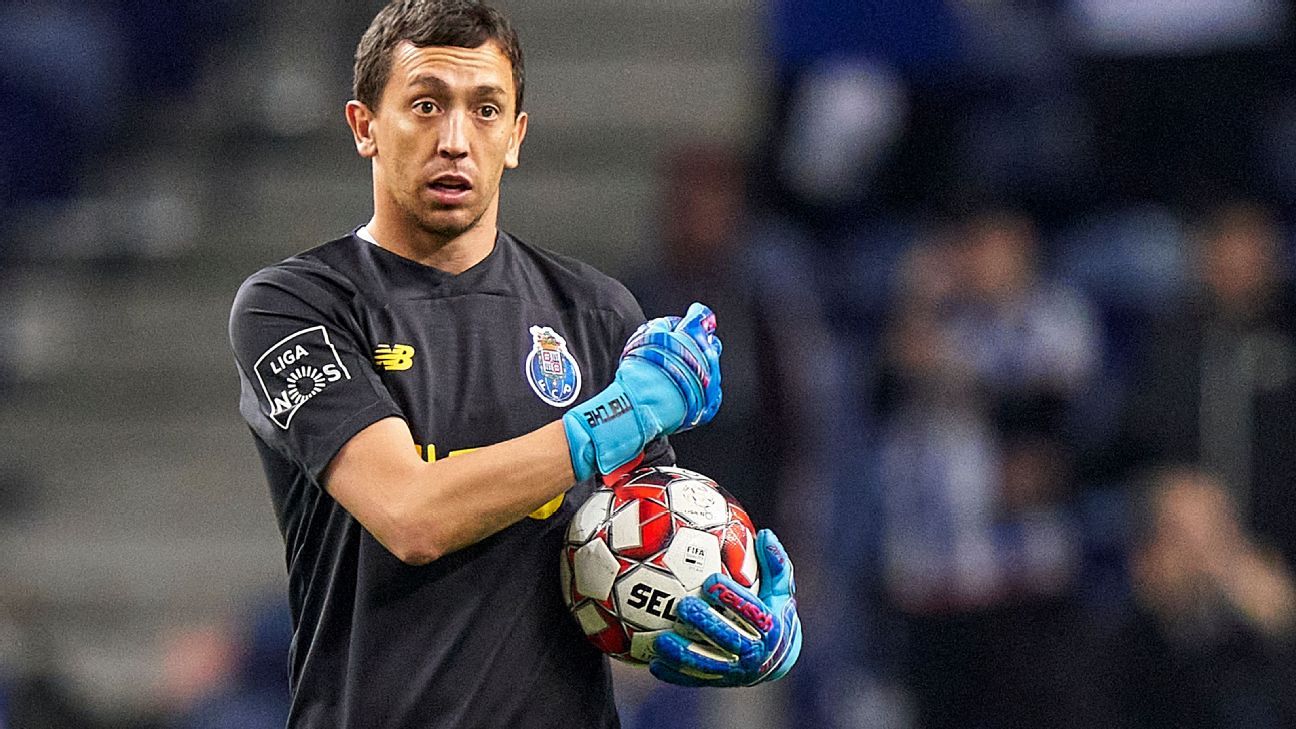 Prensa: Lanús acudirá a la FIFA por pago pendiente del Porto por Marchesín
