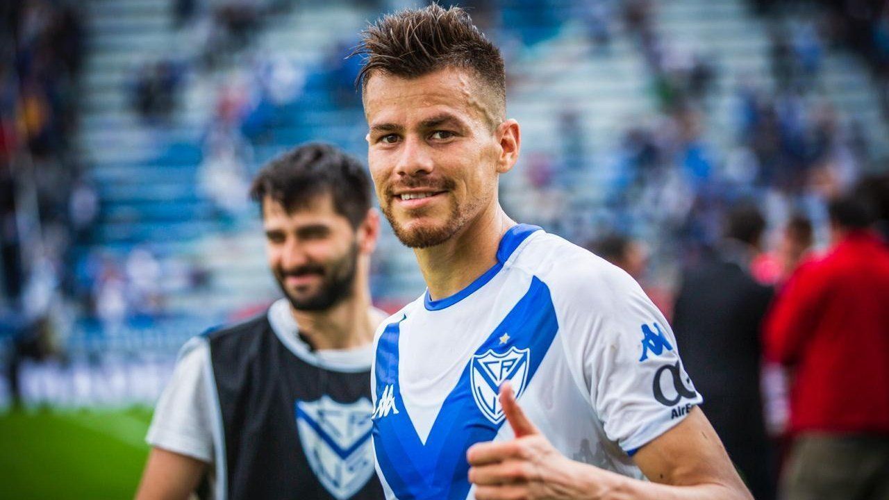 Vélez vendió a Gastón Giménez al Chicago Fire de la MLS