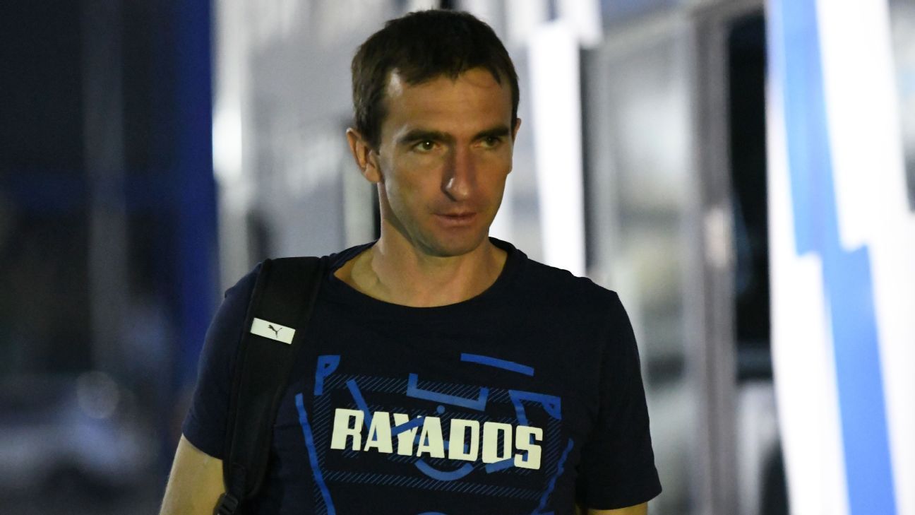 Barovero se va de Rayados, por el momento su futuro no está en Argentina