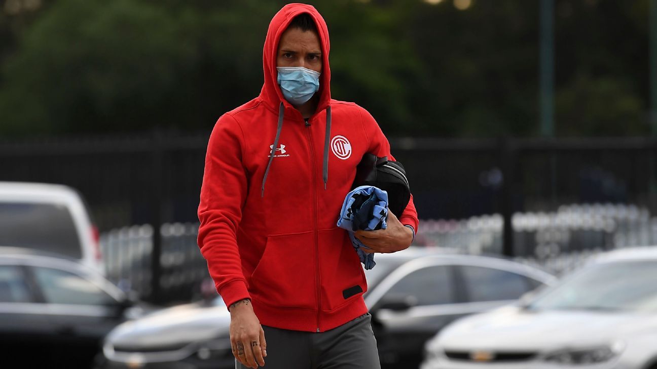 Alfredo Saldívar suplente con Toluca; Talavera titular con Pumas en la Copa por México