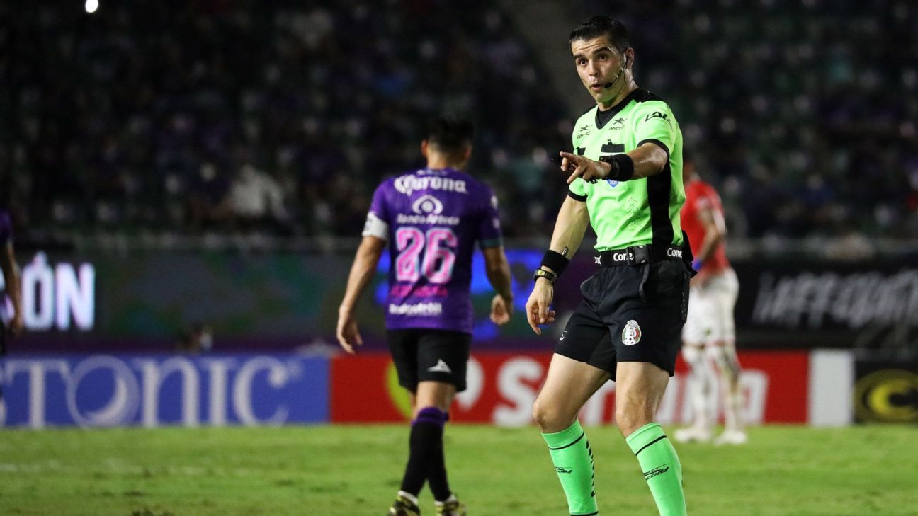 Fernando Hernández marcó gol a FC Juárez con jugador noqueado sobre el campo