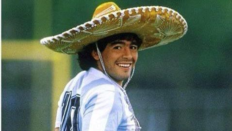 Characters and teams from Mexican football remember Diego Maradona.