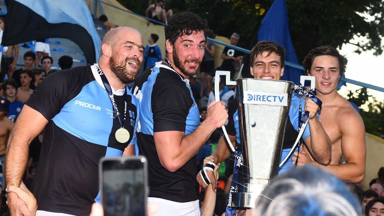 La celebracin del CUBA campen del URBA Top 12!