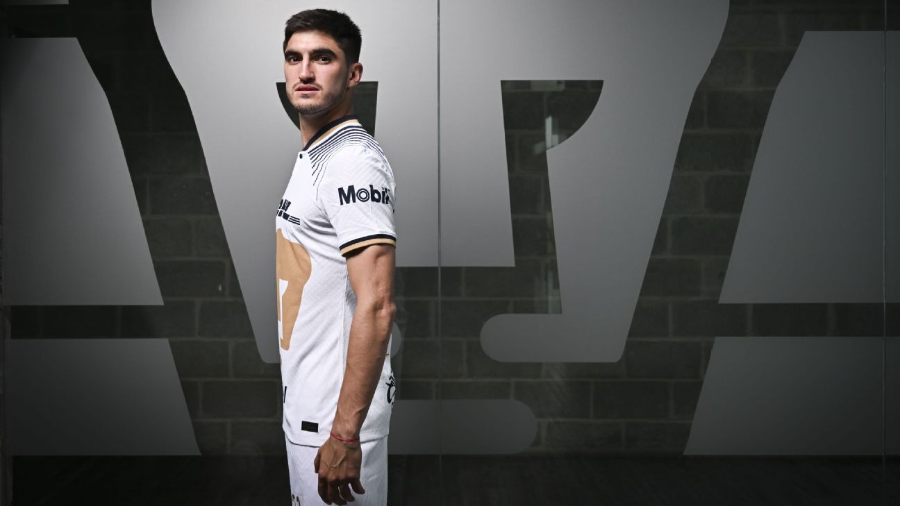Gustavo del Prete and Adrián Aldrete start as starters with Pumas.