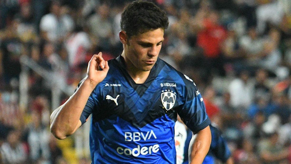 Ponchito' González presume mejores números en el 2022 que centrocampistas del Tri